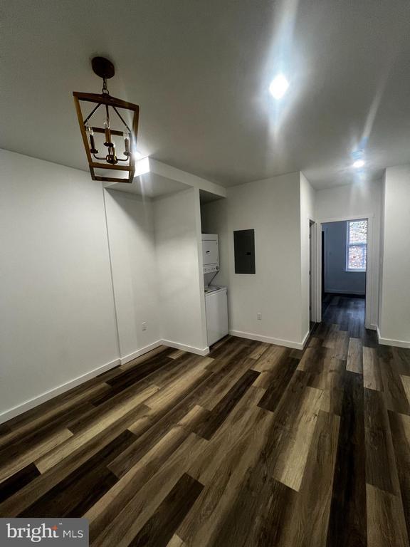 Building Photo - 1551 Church St