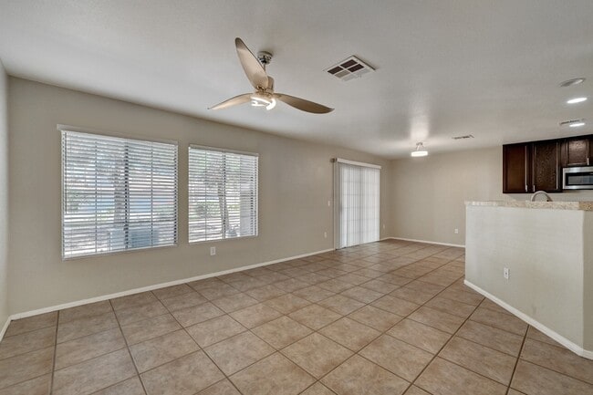 Building Photo - 7275 Diamond Canyon Ln