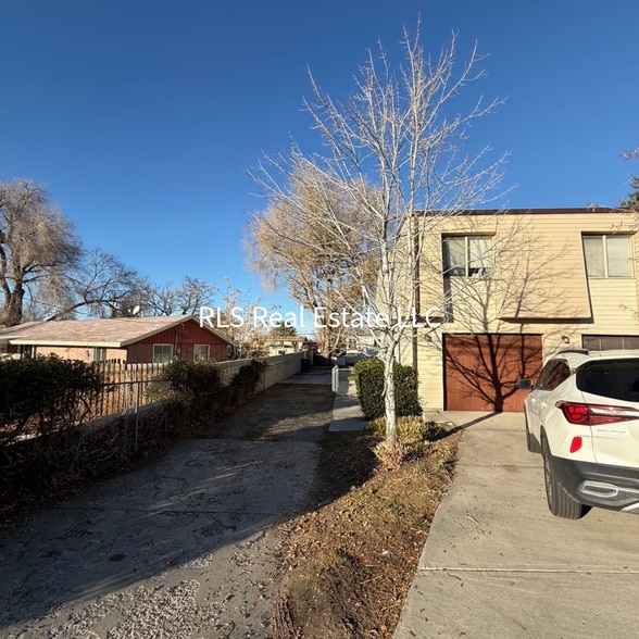 Building Photo - 1495 E 8600 S