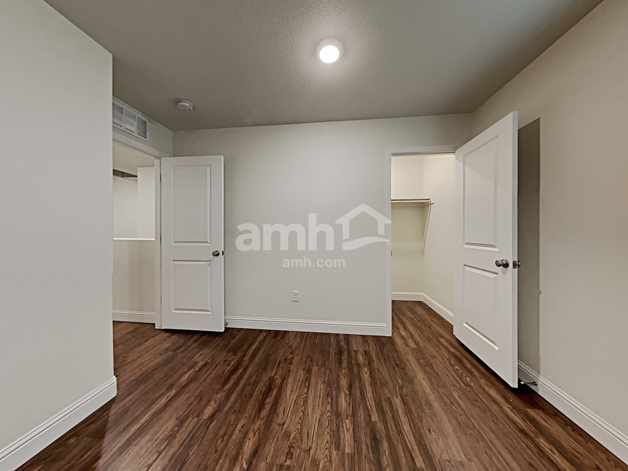 Building Photo - 720 Terrain Star Ave