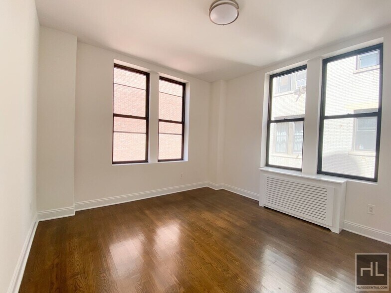 Building Photo - WEST 58 STREET