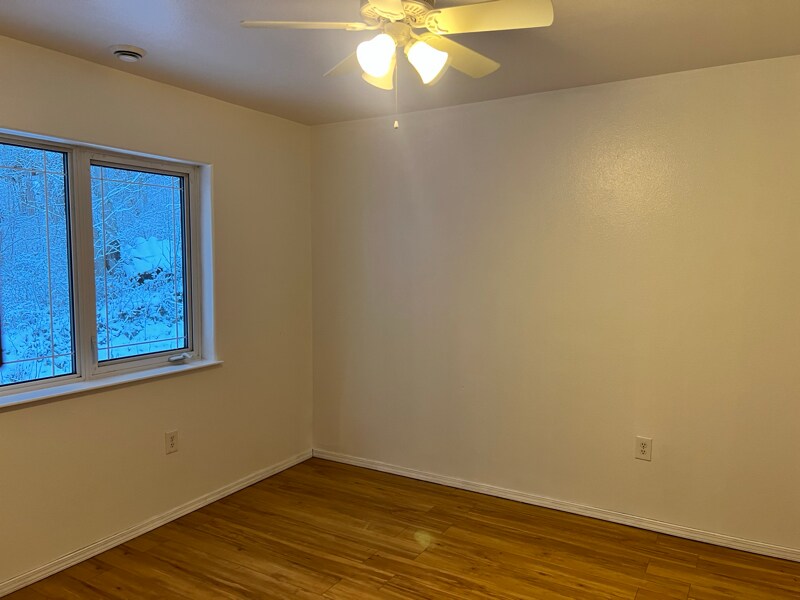 Building Photo - 264 Hawk Rd