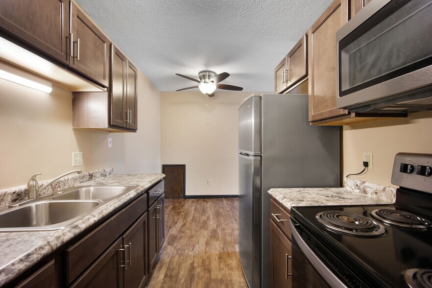 Building Photo - Wexford Commons Apartments