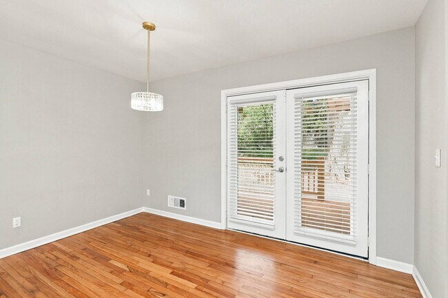 Building Photo - 2069 Bixler Cir
