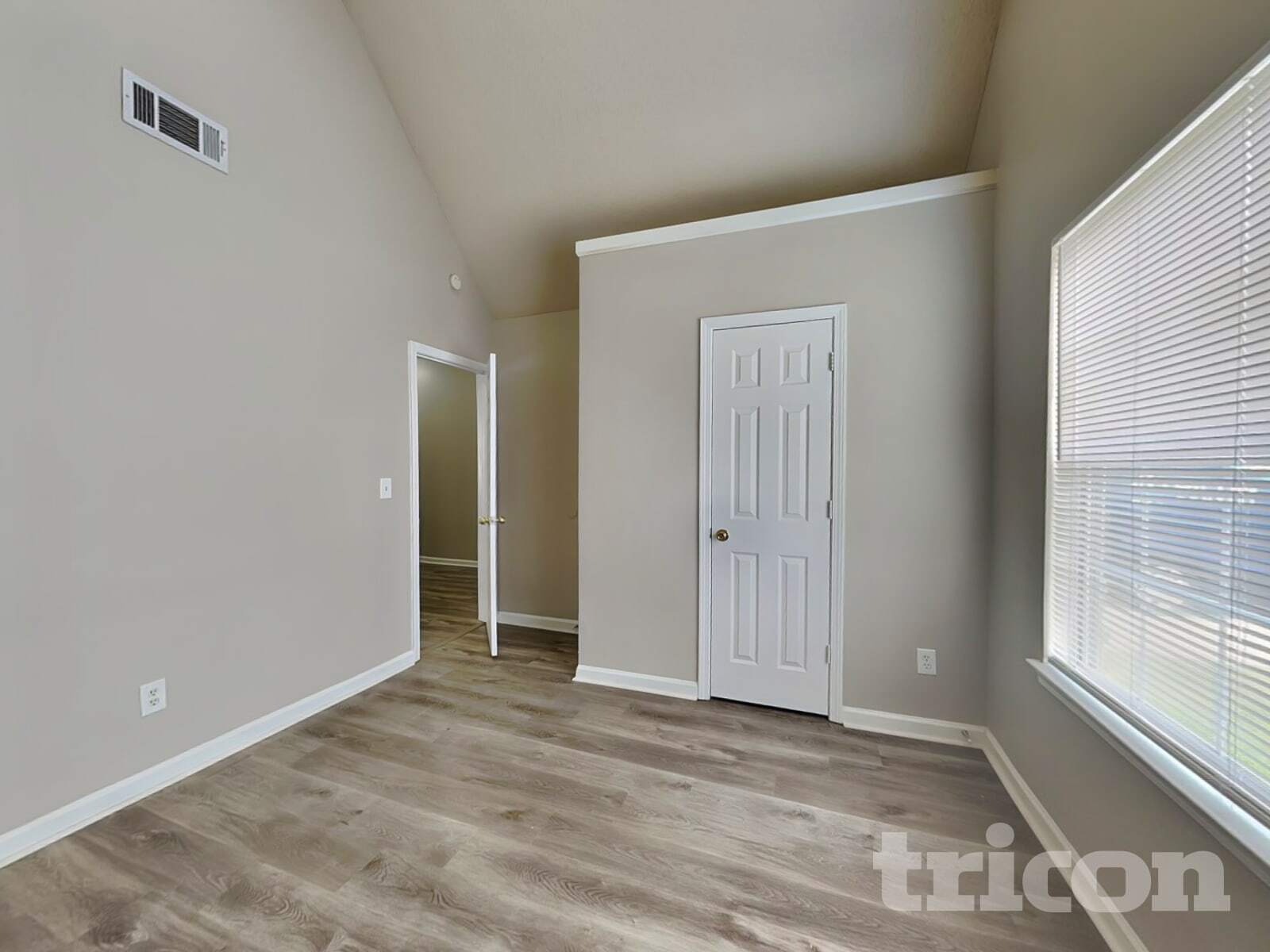 Building Photo - 805 Marcus Ln