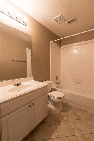 Building Photo - 11809 Gold Creek Dr E