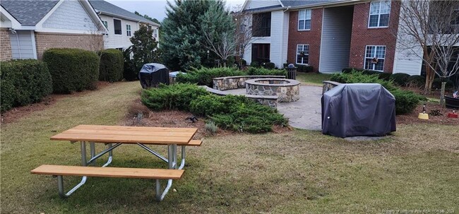 Building Photo - Condo in gated Anderson Creek Club!