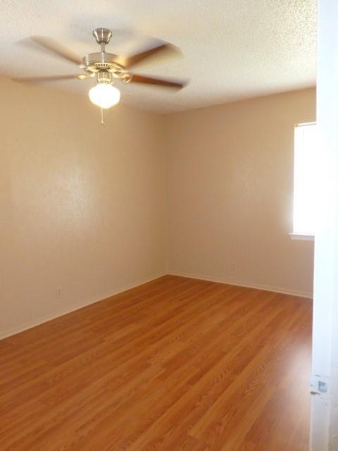 Building Photo - 409 Cliff Dr