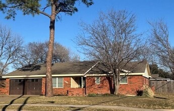 Building Photo - 5300 Susan Lee Ln