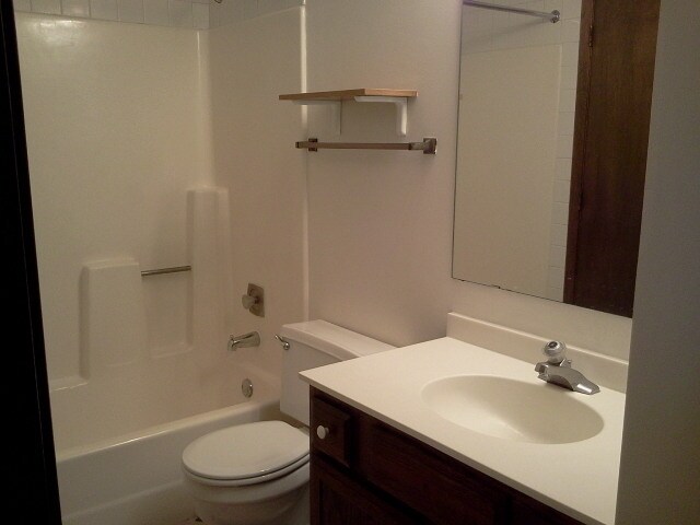 Bathroom - 11101 Vessey Cir