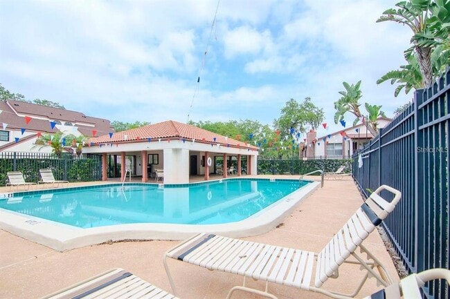 Building Photo - 3455 Countryside Blvd