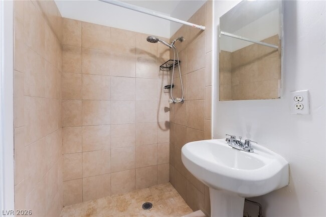 Building Photo - 1108 Tumbleweed Ave