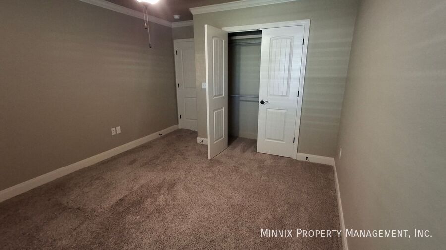 Building Photo - 7904 Legacy Pkwy