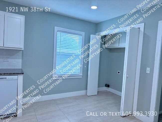 Building Photo - 1921 NW 38th St
