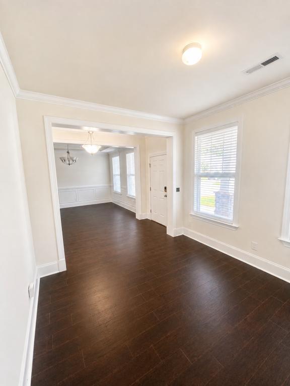Building Photo - 425 Tiburon Dr