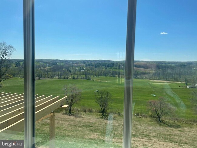 Building Photo - 2601 Butler Rd