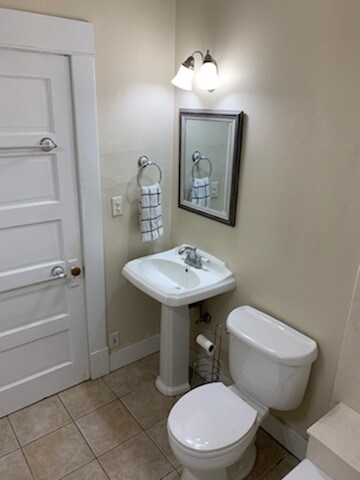 Bath - 1015 E Washington St