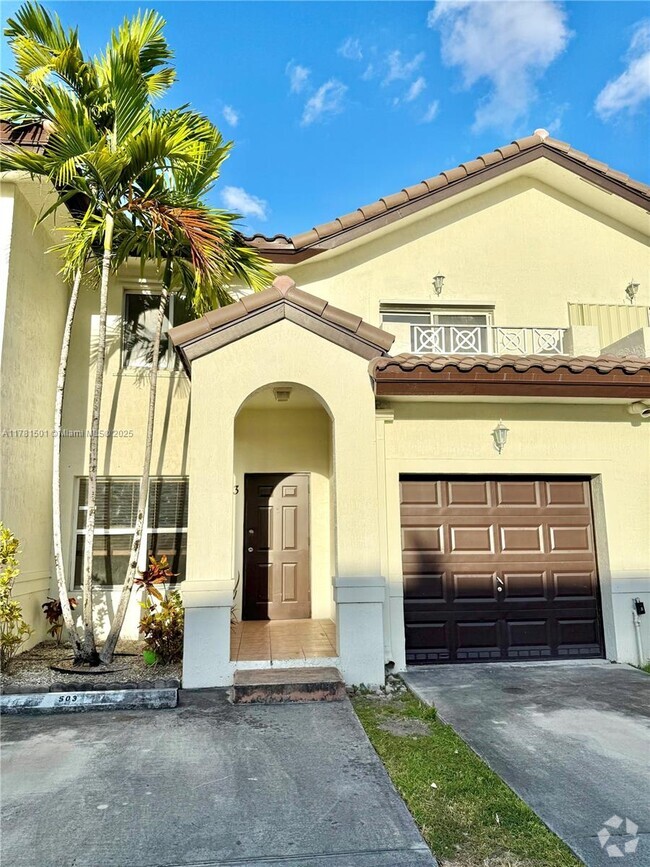 Building Photo - 8803 NW 109th Pl