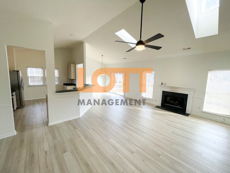 Building Photo - 106 Wilder Ct