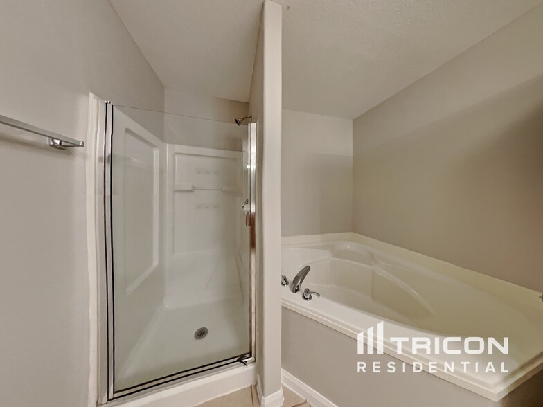 Building Photo - 26939 Wild Duck Ln