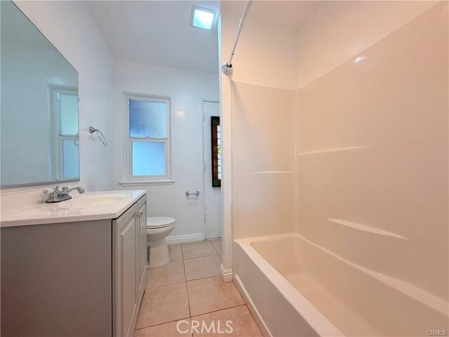 Building Photo - 15819 Del Prado Dr