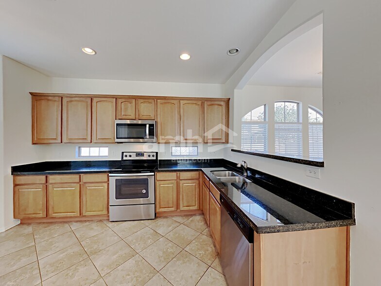 Building Photo - 4151 E Trigger Way