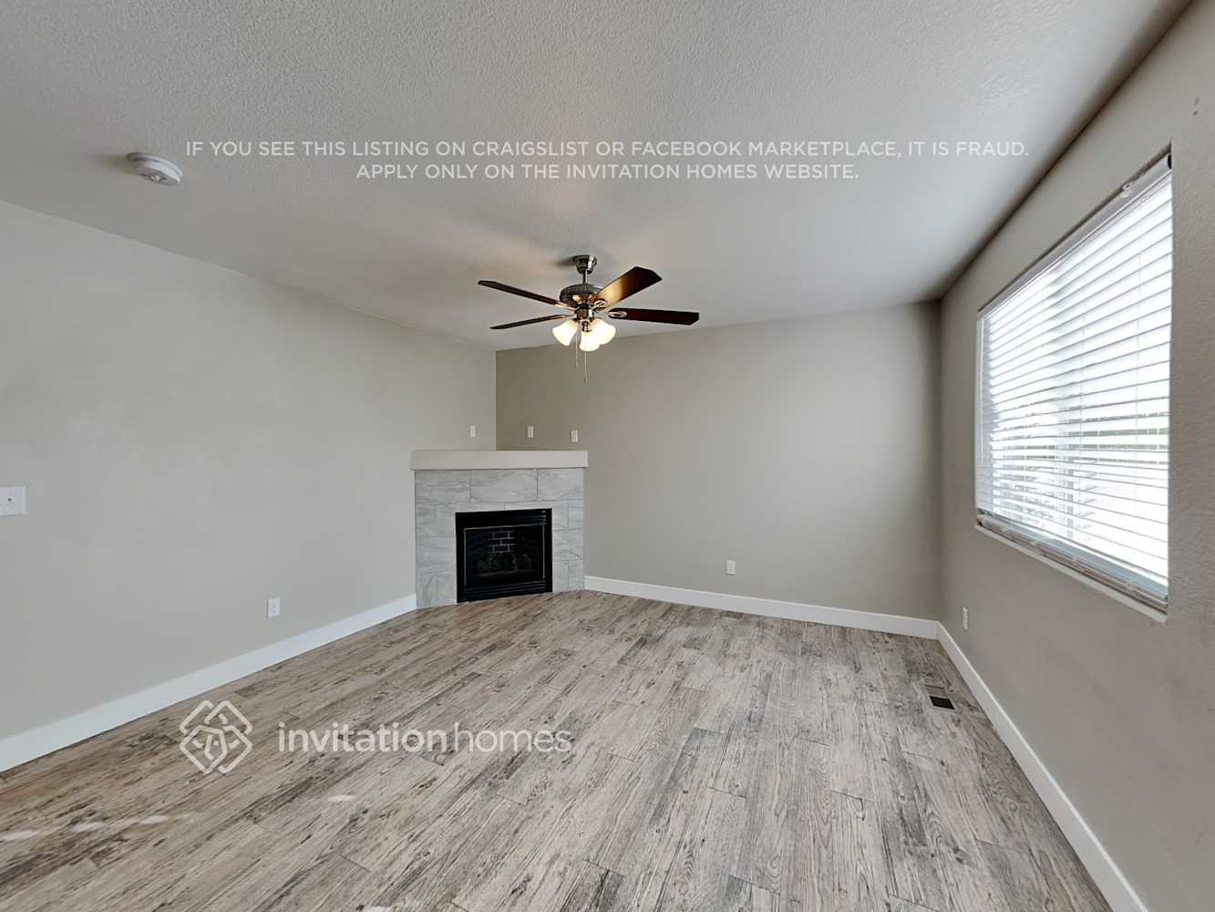 Building Photo - 1375 Legend Oak Dr