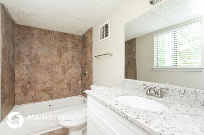 Building Photo - 7335 Buck Creek Dr