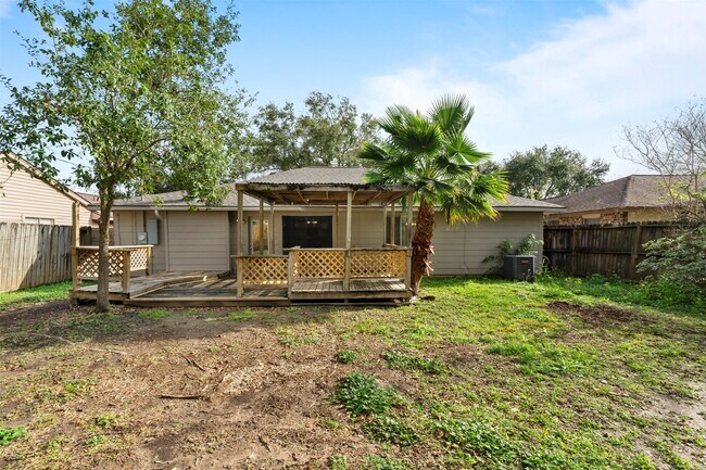 Building Photo - 119 Wood Hollow Dr