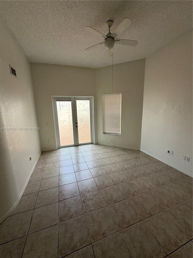 Building Photo - 14640 SW 132nd Ct