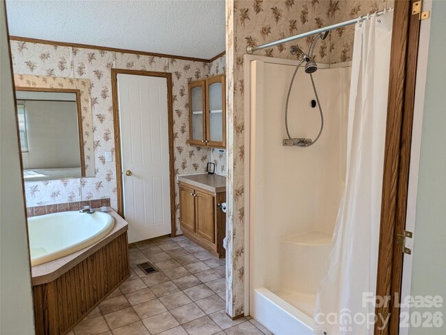 Building Photo - 338 Weathers Creek Rd