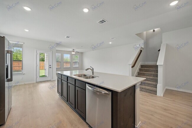 Building Photo - 502 Trailhead Ln