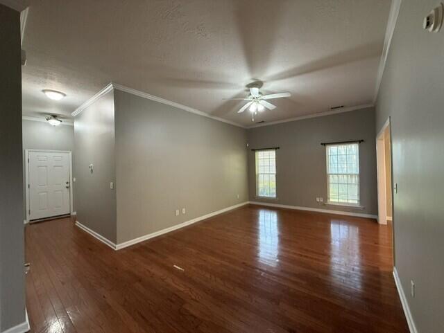 Building Photo - 175 Oakland Dr