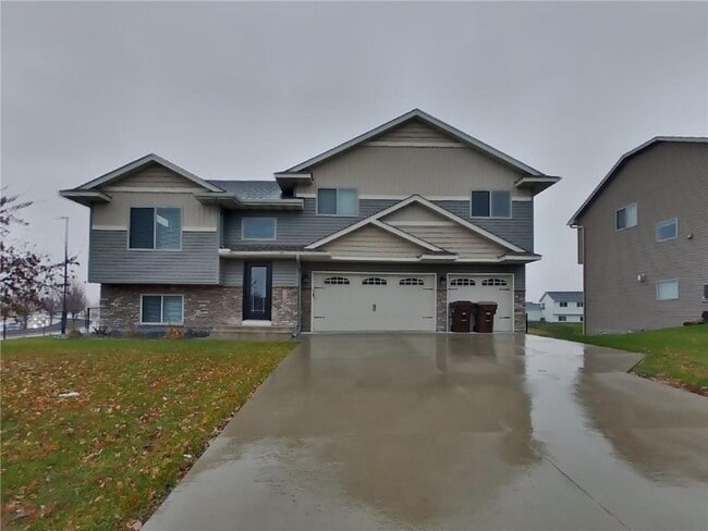 Primary Photo - 700 Wilder Way