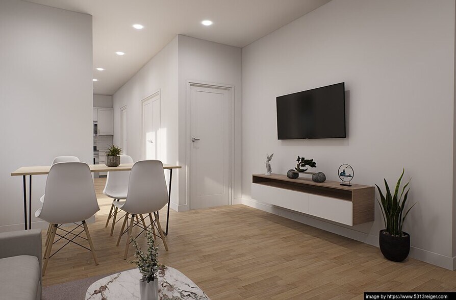 Building Photo - 5313 Reiger Ave