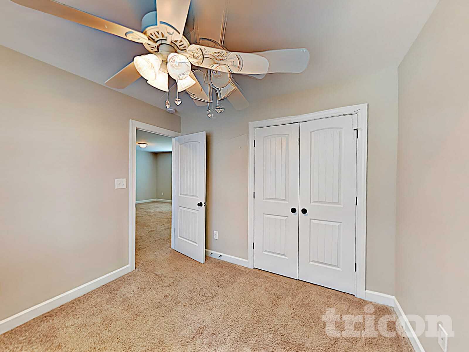 Building Photo - 69 Diamond Creek Dr