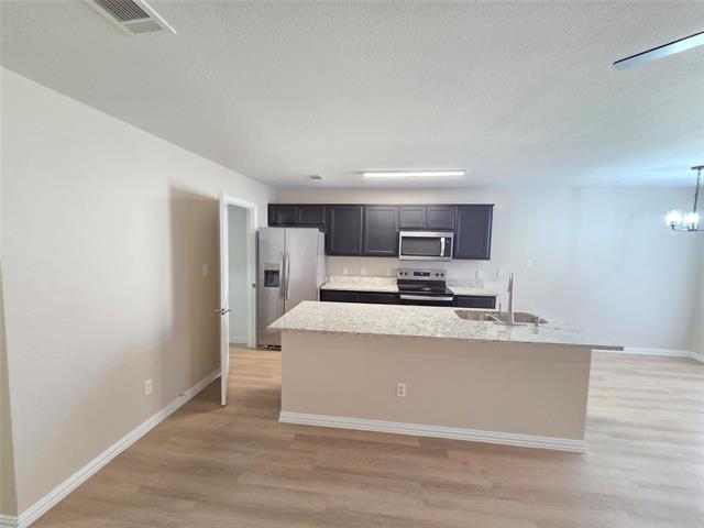 Building Photo - 2317 Bloomfield Dr