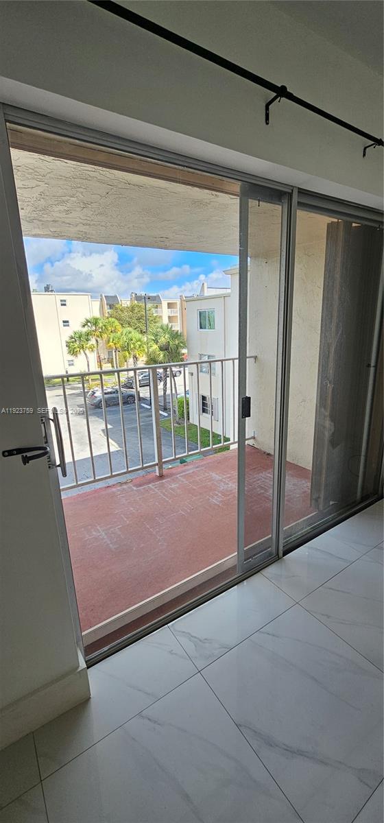 Building Photo - 7775 SW 86th St