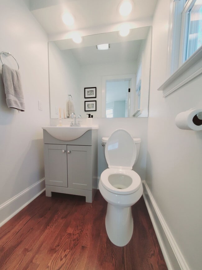 Building Photo - 29 Lexington Ave