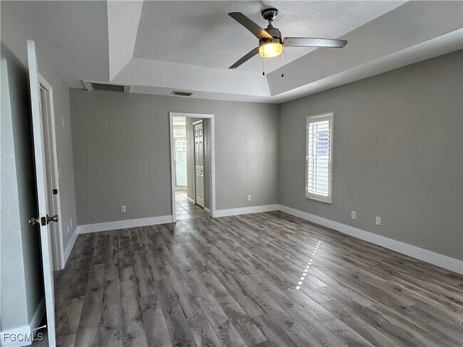 Building Photo - 1321 SW 25th St