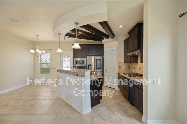 Building Photo - 18814 Edwards Edge