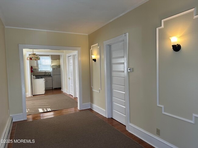 Primary Photo - 213 Park Pl Ave