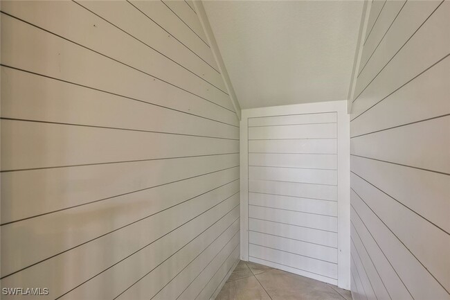 Building Photo - 17858 Rosehill Ct