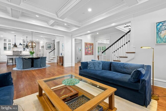 Building Photo - 5600 Brite Dr