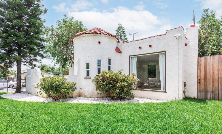 Primary Photo - 3576 Opal St