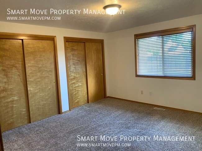 Building Photo - 7826 W Gillis St