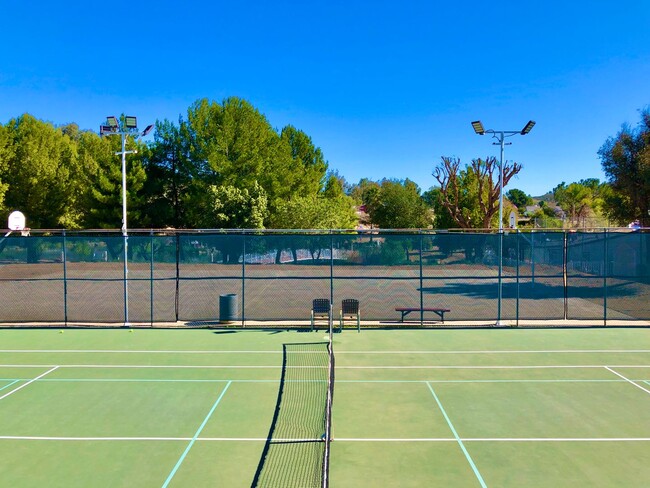 Building Photo - Awesome Updated Single Story in The Darling "Farm" Community of Wildomar, Close to Everything, bu...