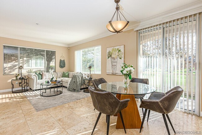 Building Photo - 3267 Dehesa Rd