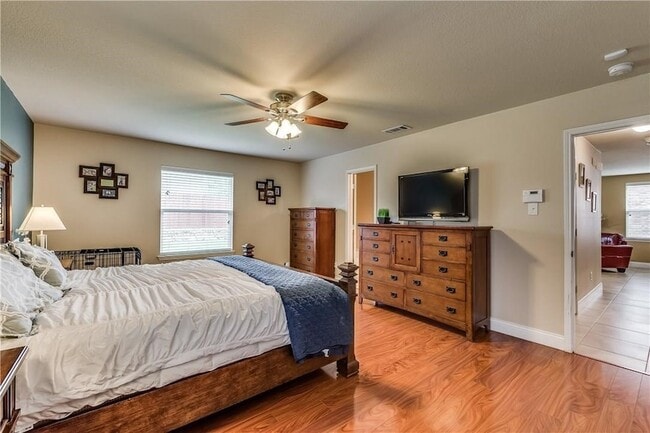 Building Photo - 13034 Ambrose Dr