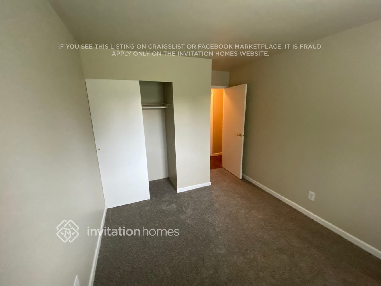 Building Photo - 26120 18th Ave S